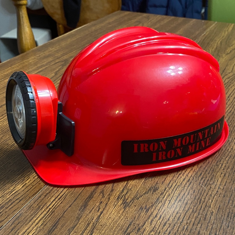 “5/$20” Iron Mountain Iron Mine Michigan mining helmet with light